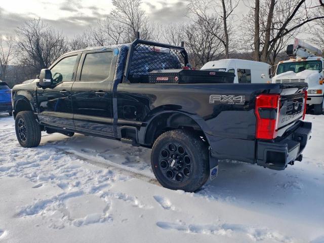 Ford F-350 Super Duty Image 3