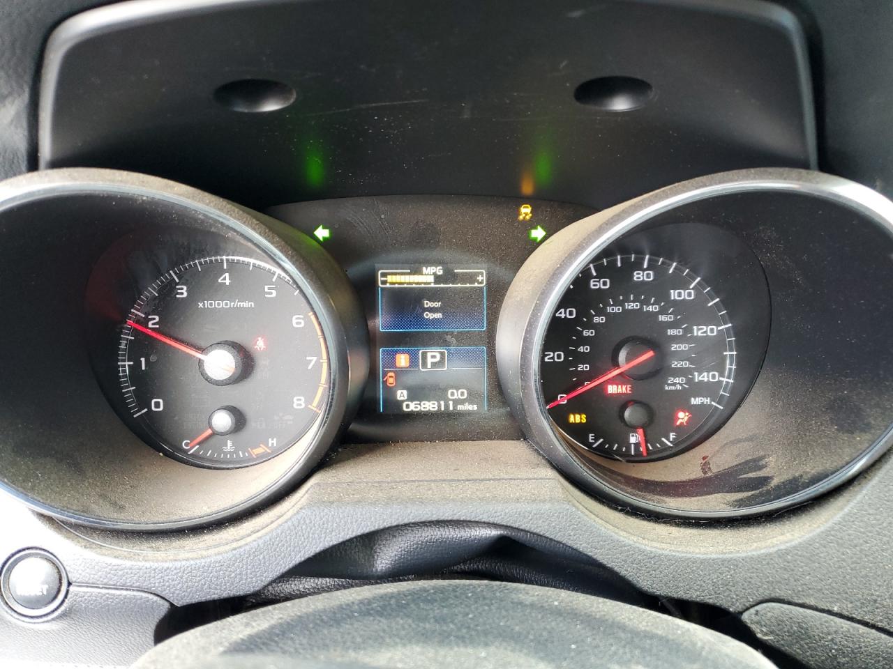 Subaru Legacy 2.5i Image 4