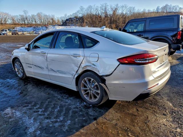 Ford Fusion Se Image 9