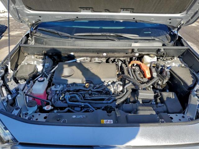 Toyota RAV4 Xse Image 9