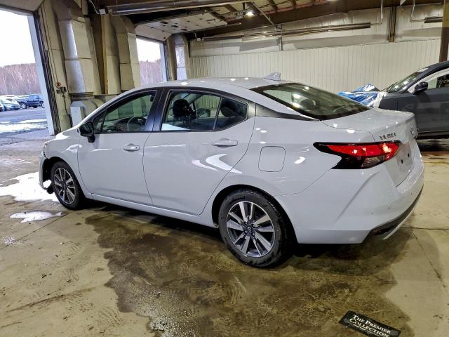 Nissan Versa Sv Image 7