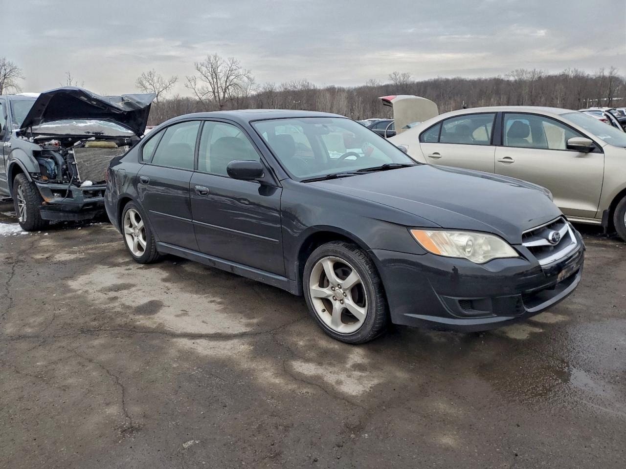 Subaru Legacy 2.5i Image 9