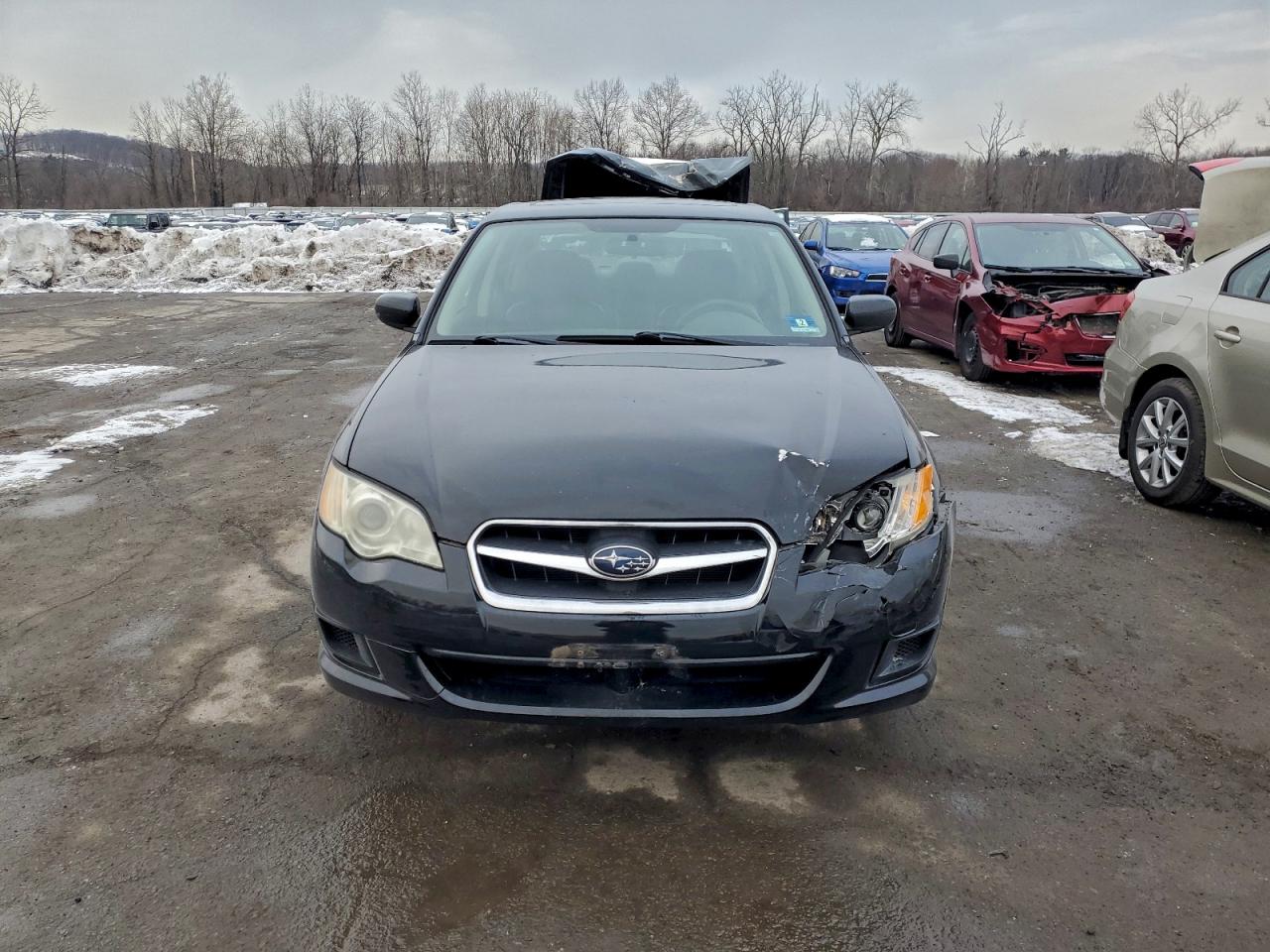 Subaru Legacy 2.5i Image 8