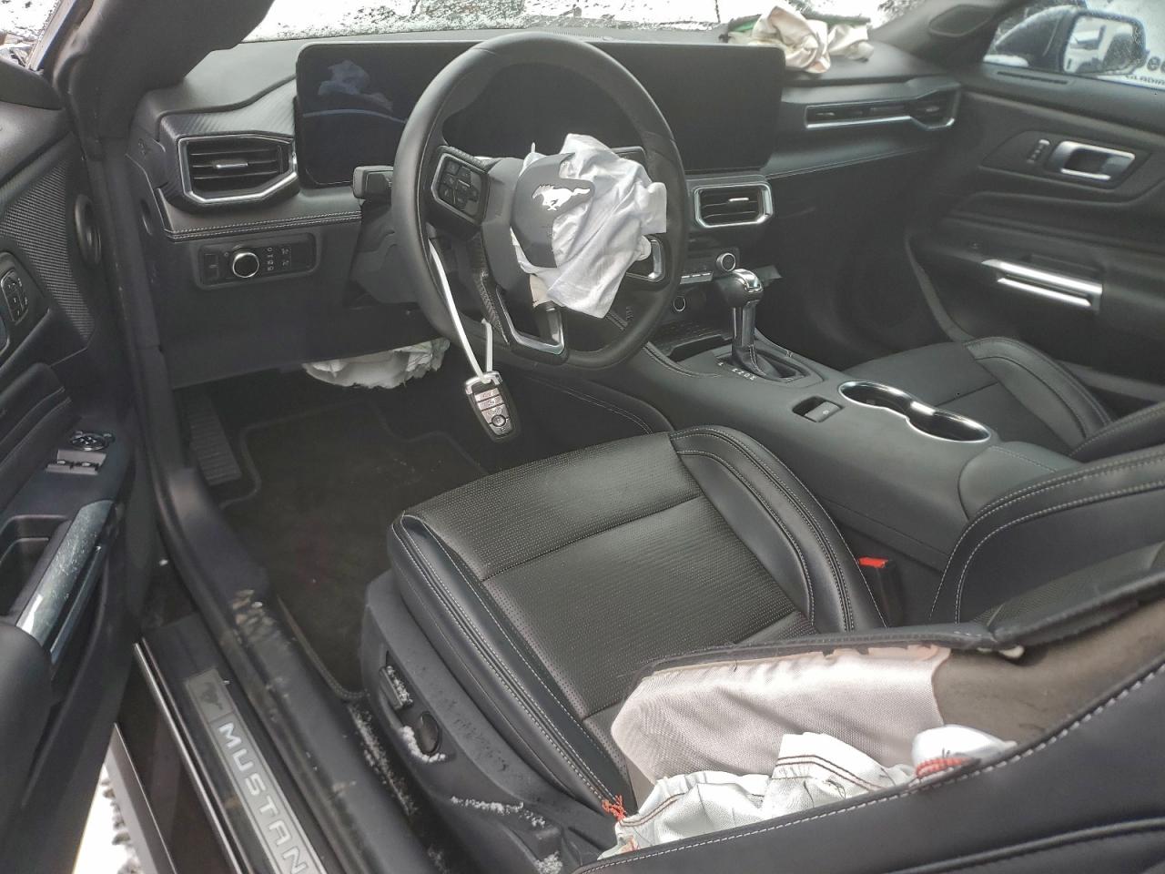 Ford Mustang Gt Image 8