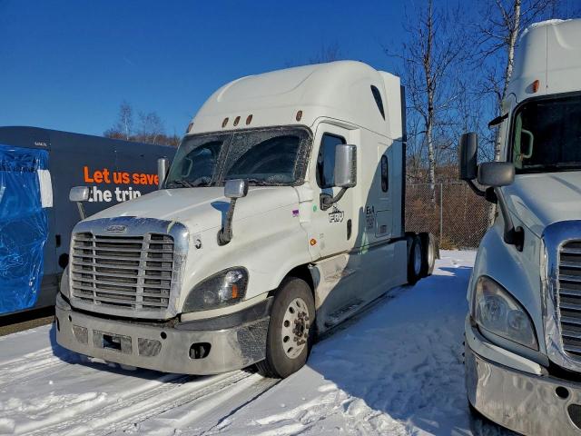 Freightliner Cascadia 1 Image 8