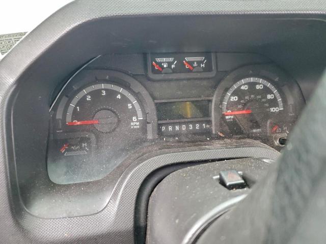 Ford Econoline E450 Super Duty Cutaway Van Image 8